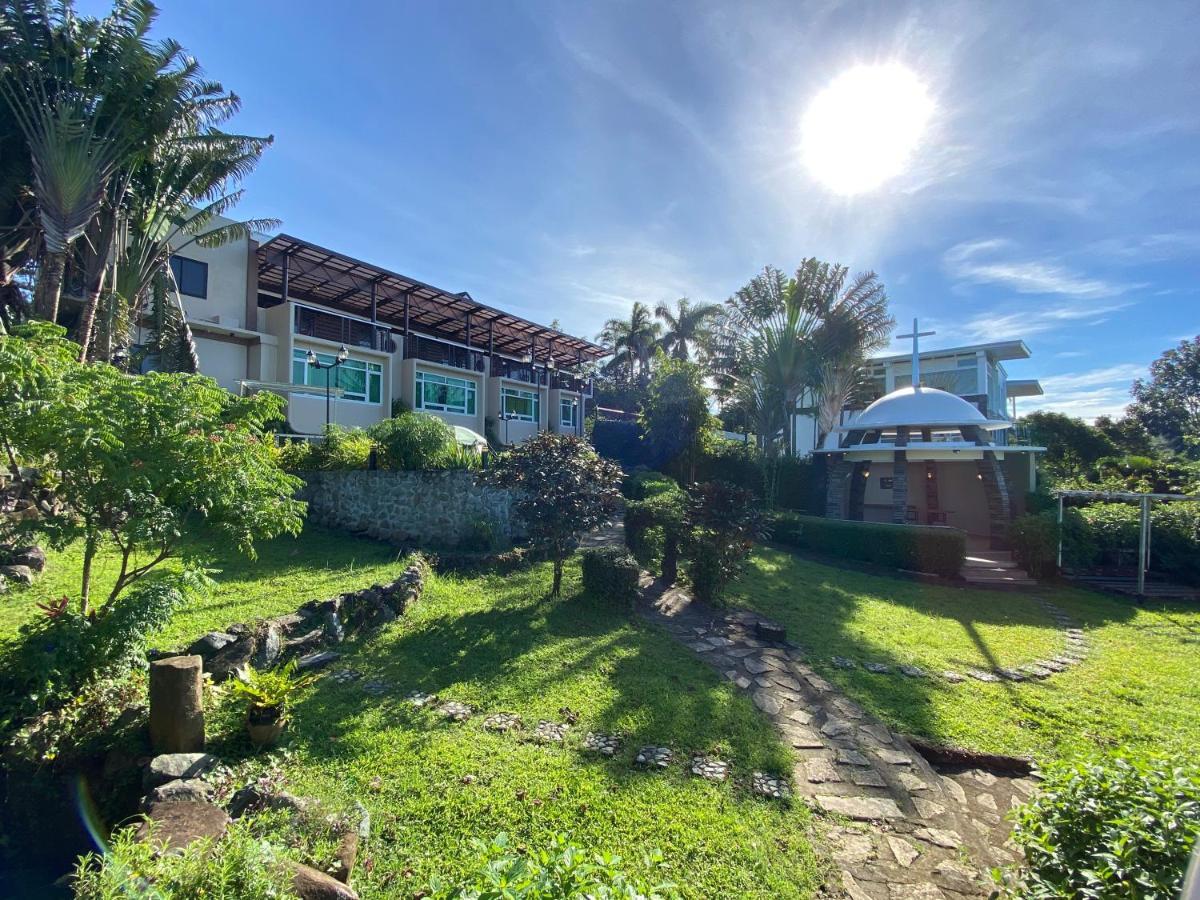 The Lakeview Suites Tagaytay City Exteriör bild