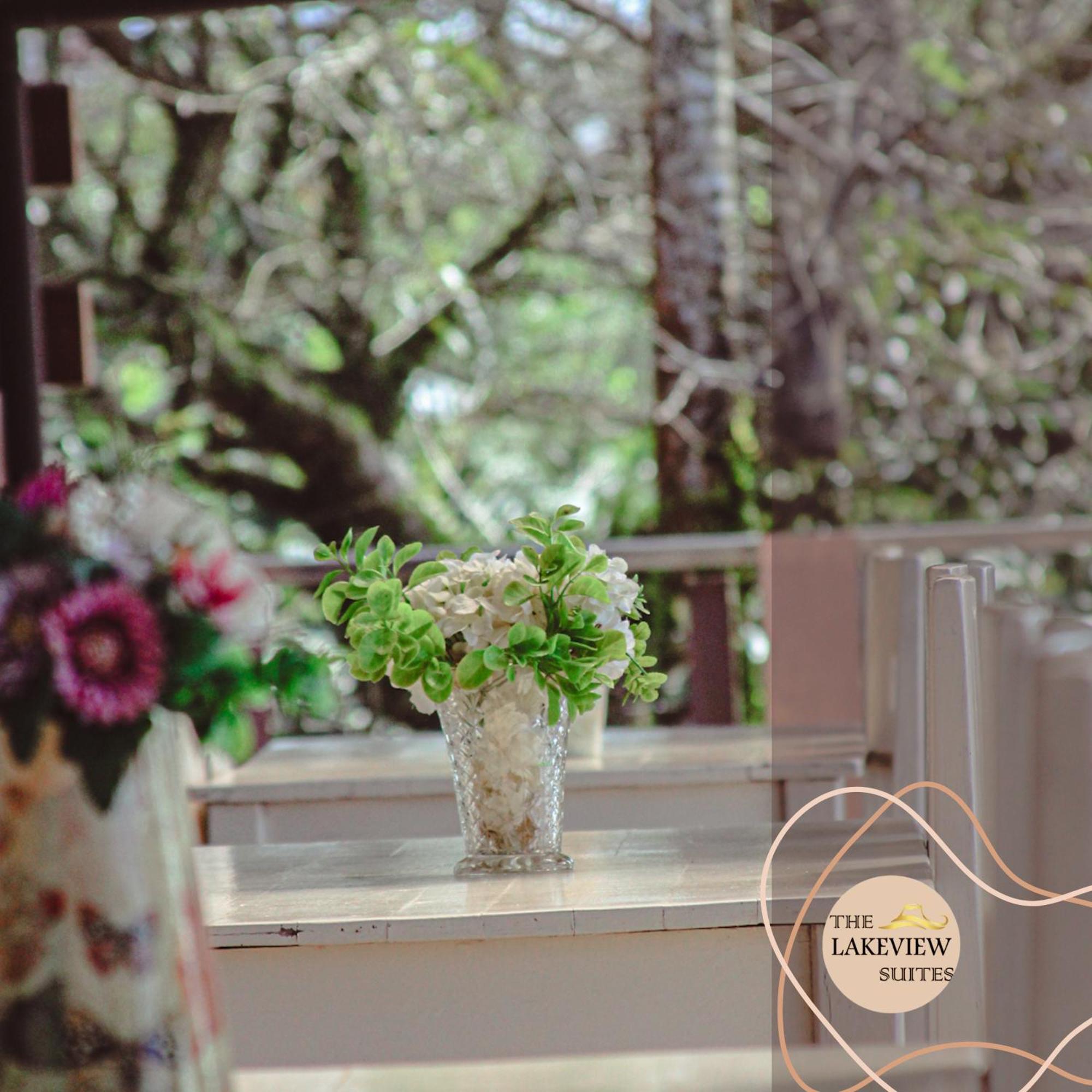 The Lakeview Suites Tagaytay City Exteriör bild