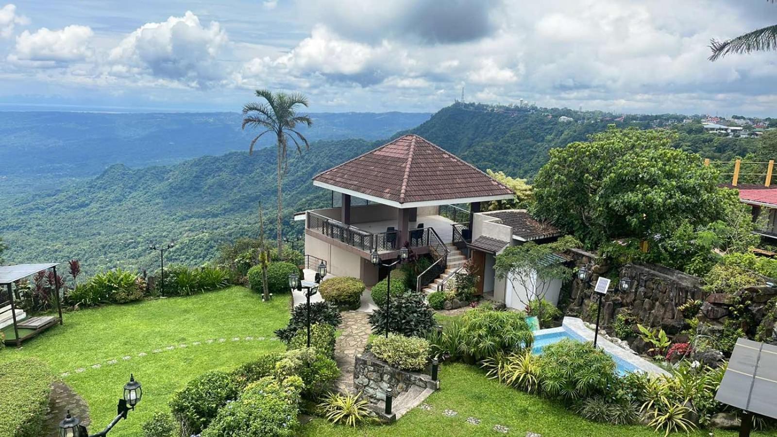 The Lakeview Suites Tagaytay City Exteriör bild